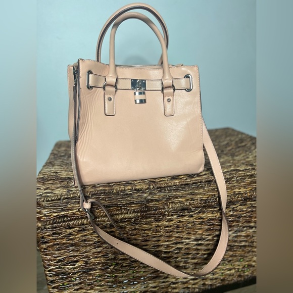 Charming Charlie Pink Handbag - Picture 1 of 7